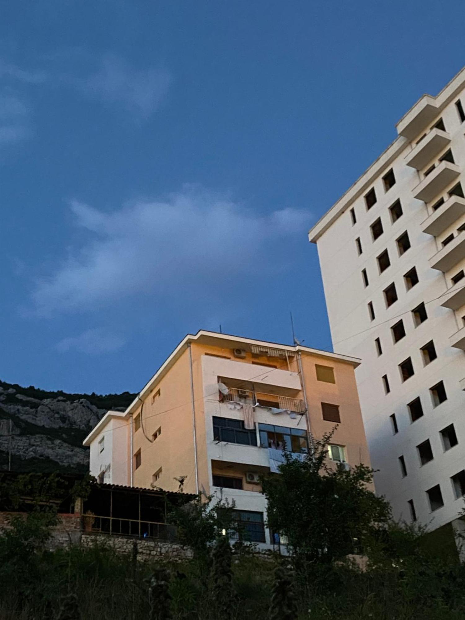 Kruja Shared Apartment エクステリア 写真
